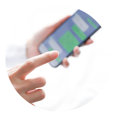 LINEで気軽に相談